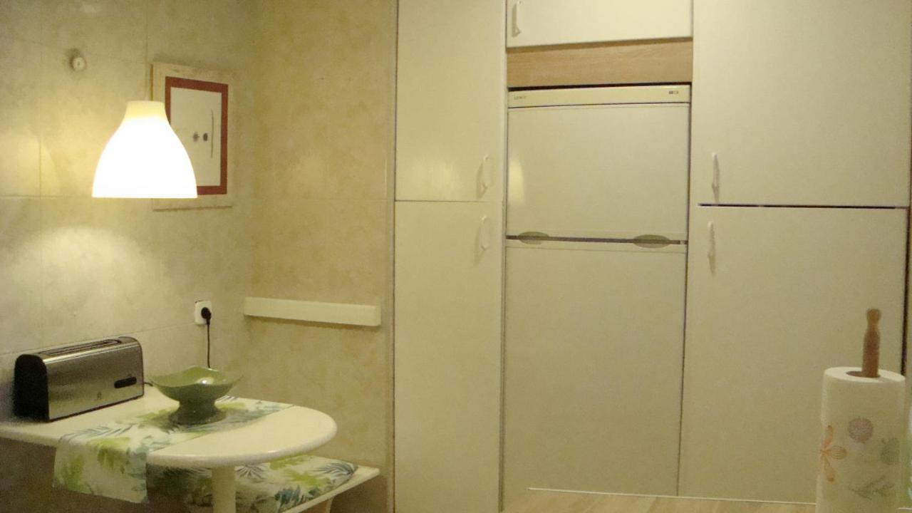 Appartement Apartamento La Carihuela - Urb. Eurosol à Torremolinos Extérieur photo