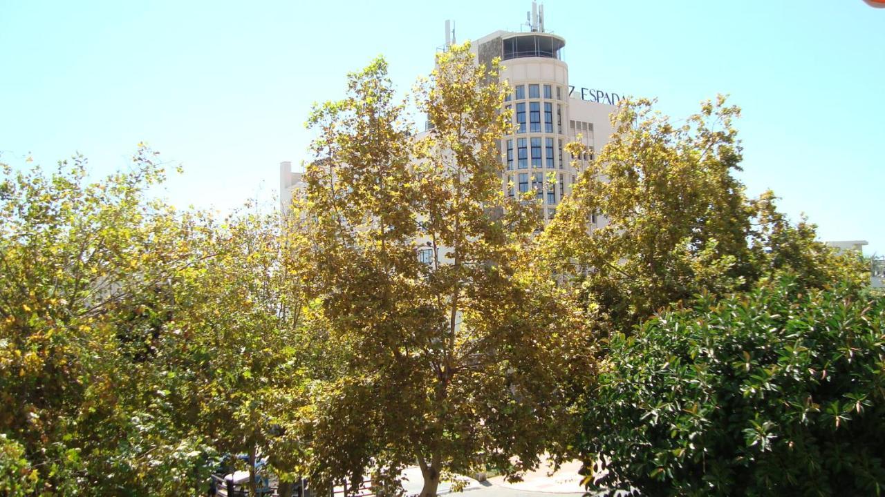 Appartement Apartamento La Carihuela - Urb. Eurosol à Torremolinos Extérieur photo