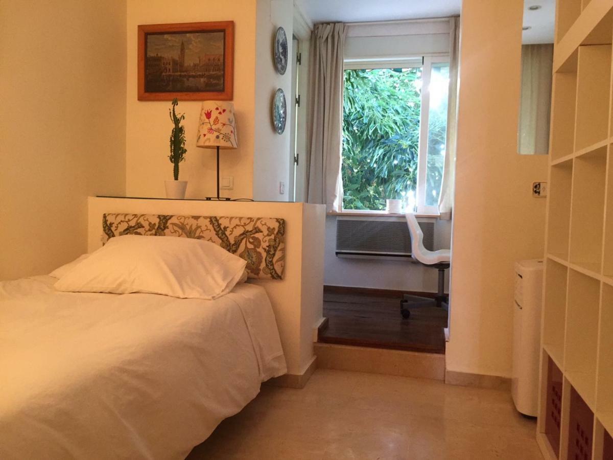Appartement Apartamento La Carihuela - Urb. Eurosol à Torremolinos Extérieur photo